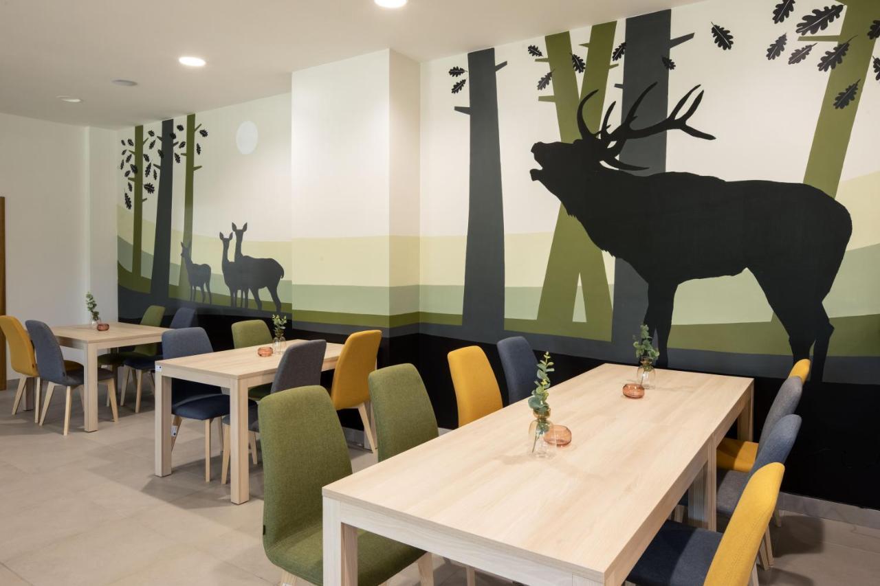Hostel Otocki Virovi Otok  Zewnętrze zdjęcie