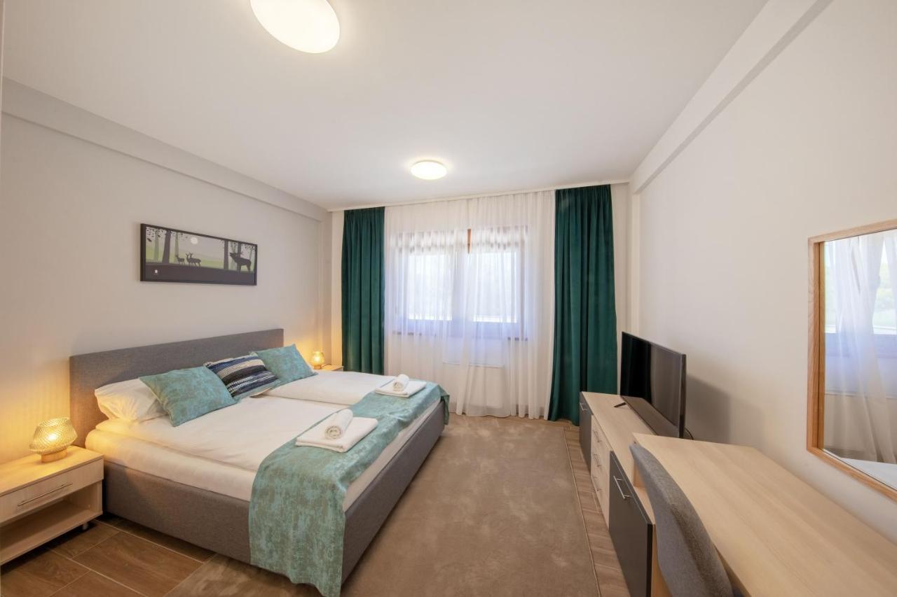 Hostel Otocki Virovi Otok  Zewnętrze zdjęcie